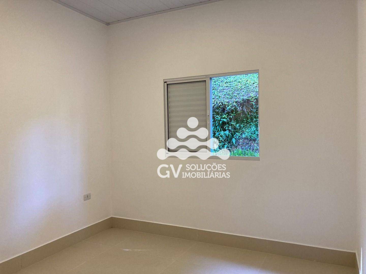 Casa de Condomínio para alugar com 2 quartos, 78m² - Foto 3