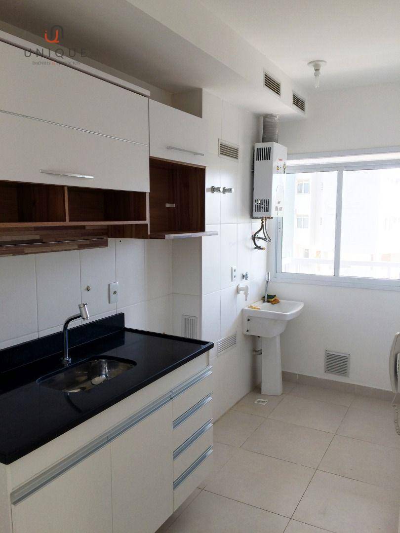 Apartamento à venda com 3 quartos, 77m² - Foto 3