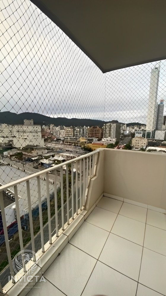 Apartamento à venda com 2 quartos, 88m² - Foto 6