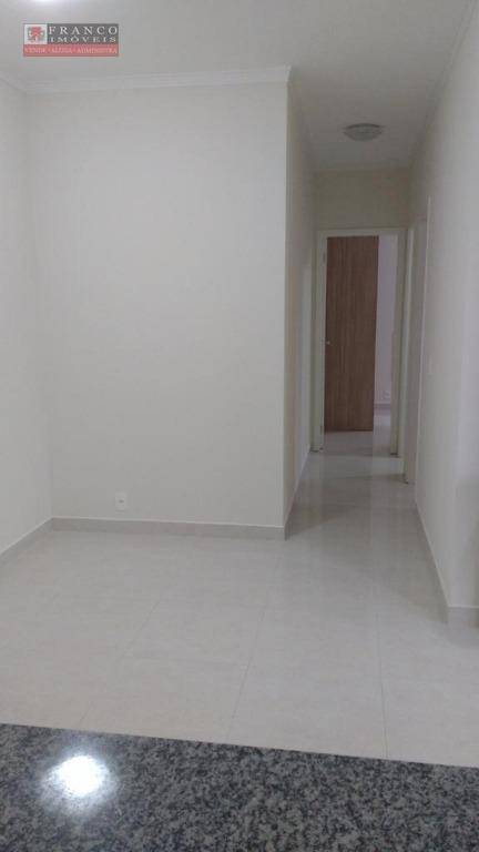 Apartamento à venda com 2 quartos, 52m² - Foto 7