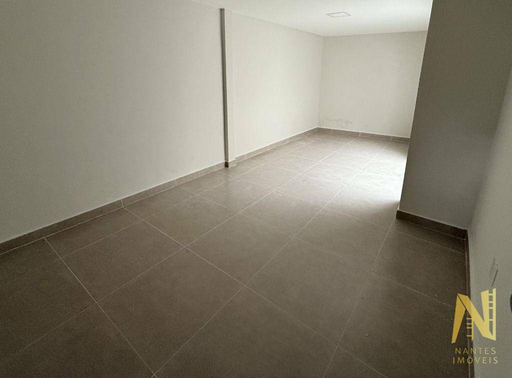 Casa à venda com 3 quartos, 141m² - Foto 13