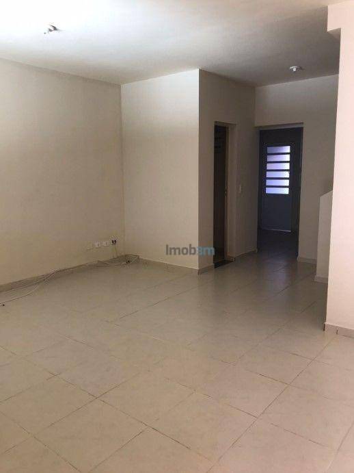 Sobrado à venda com 3 quartos, 95m² - Foto 2