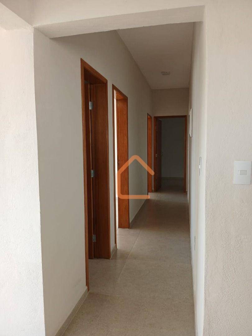 Casa à venda com 3 quartos, 121m² - Foto 5