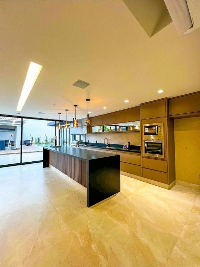 Casa à venda com 3 quartos, 618m² - Foto 11