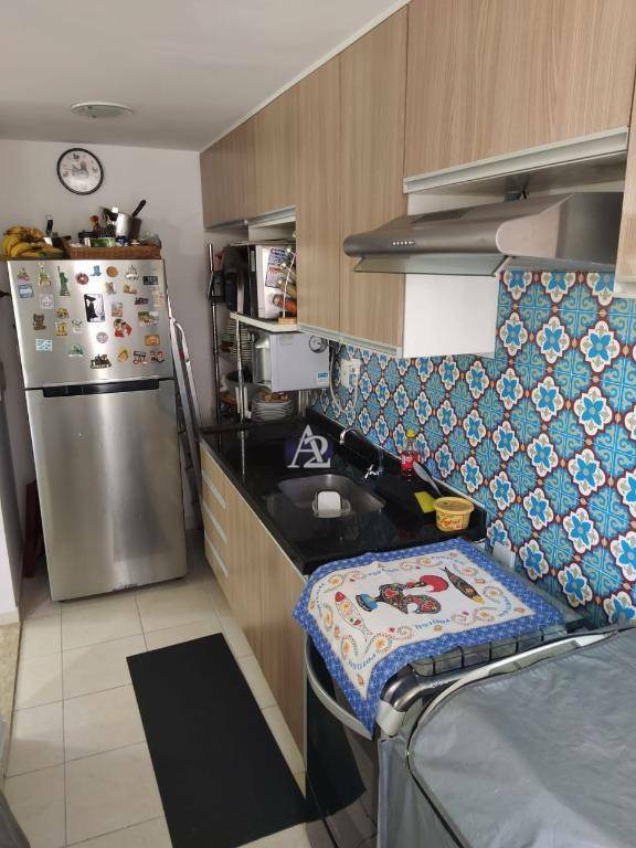 Apartamento à venda com 2 quartos, 65m² - Foto 11