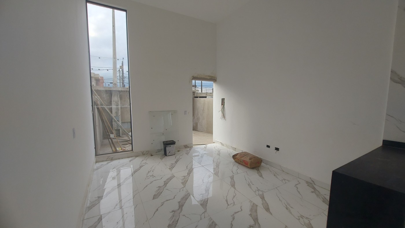 Casa à venda com 2 quartos, 150m² - Foto 4
