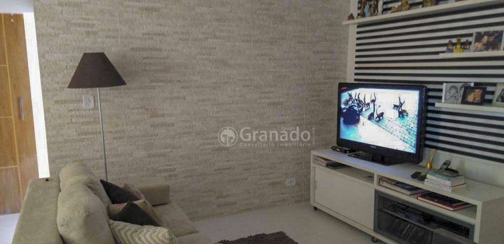 Apartamento à venda com 2 quartos, 72m² - Foto 8