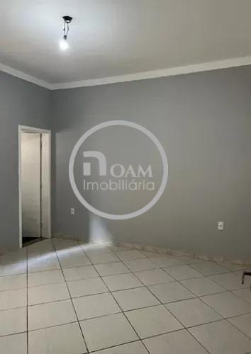 Casa à venda com 4 quartos, 200m² - Foto 11