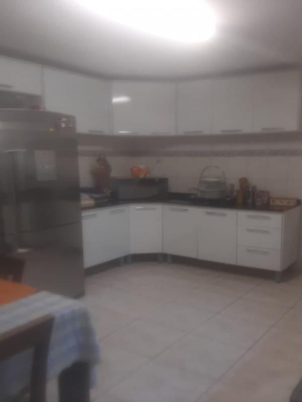 Sobrado à venda com 3 quartos, 120m² - Foto 8