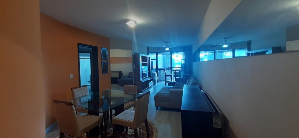 Apartamento à venda com 3 quartos, 172m² - Foto 9