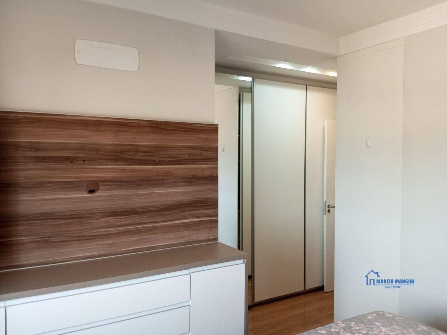 Apartamento à venda com 3 quartos, 137m² - Foto 29