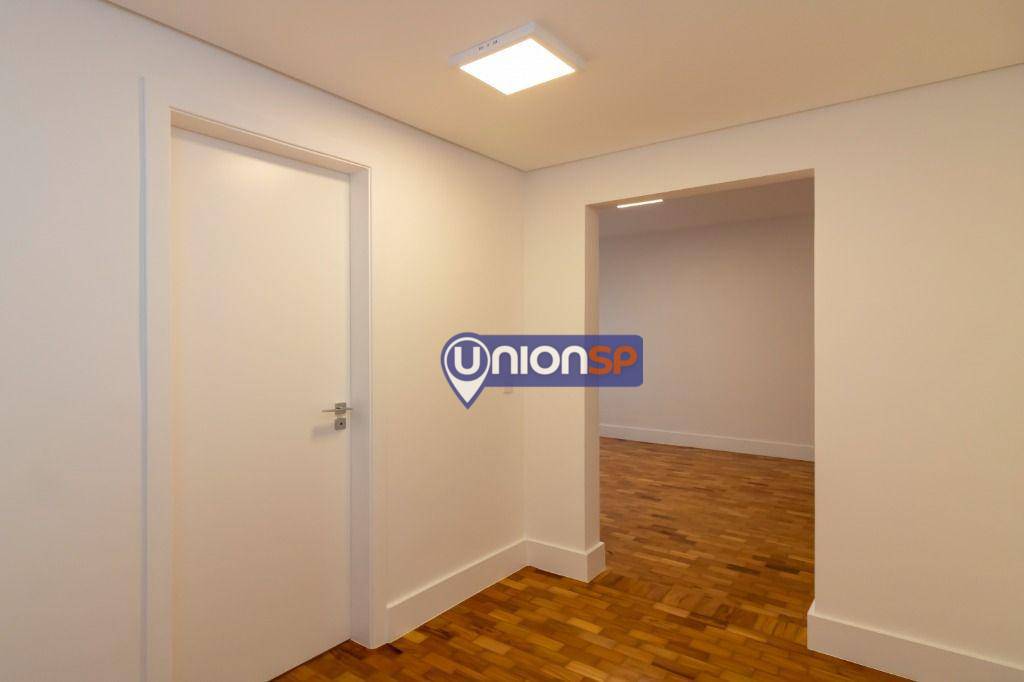 Apartamento à venda com 3 quartos, 270m² - Foto 16