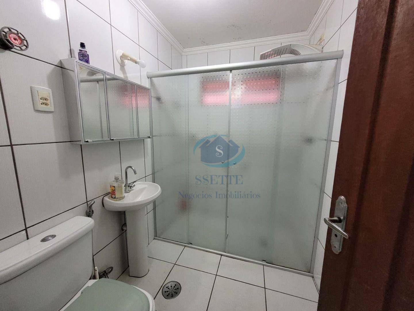 Sobrado à venda com 3 quartos, 211m² - Foto 6