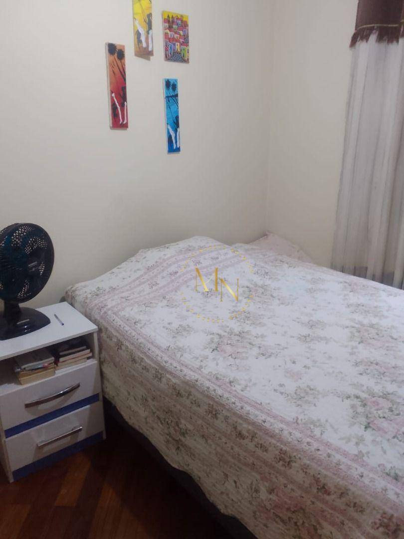 Apartamento à venda com 3 quartos, 61m² - Foto 4