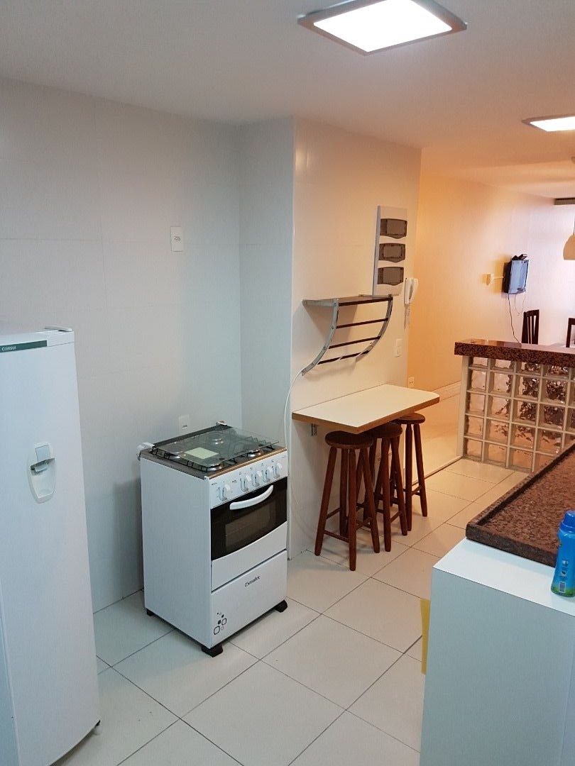 Apartamento à venda e aluguel com 2 quartos, 76m² - Foto 7