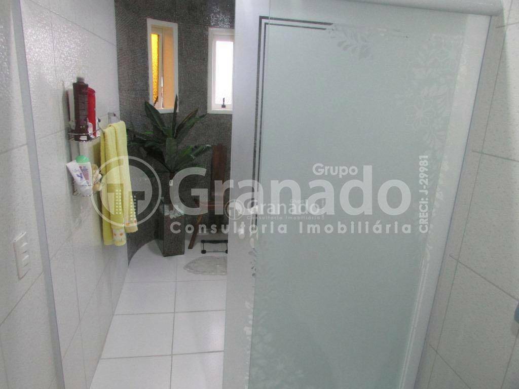 Sobrado à venda com 4 quartos, 300m² - Foto 10