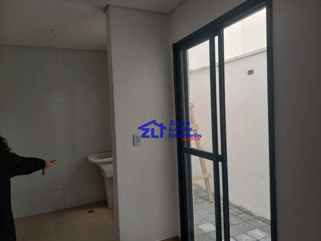 Apartamento à venda com 2 quartos, 37m² - Foto 6