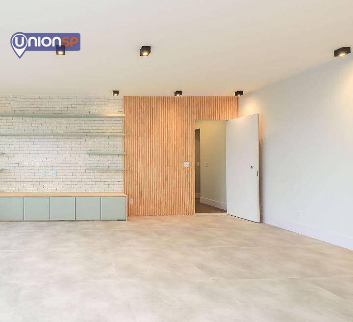 Apartamento à venda com 4 quartos, 154m² - Foto 4