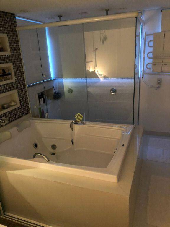 Apartamento à venda com 3 quartos, 156m² - Foto 20