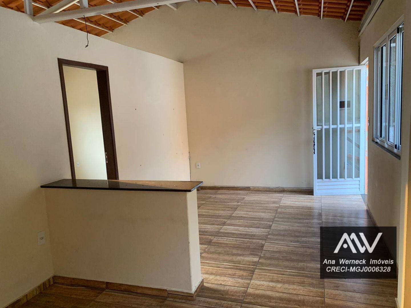 Casa à venda com 4 quartos, 160m² - Foto 12