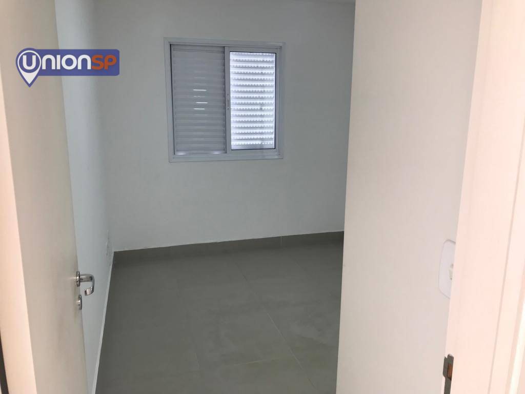 Apartamento à venda com 2 quartos, 62m² - Foto 5