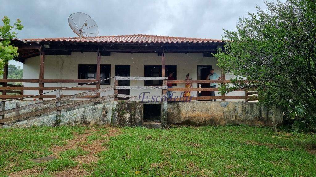 Fazenda à venda com 3 quartos, 250m² - Foto 9