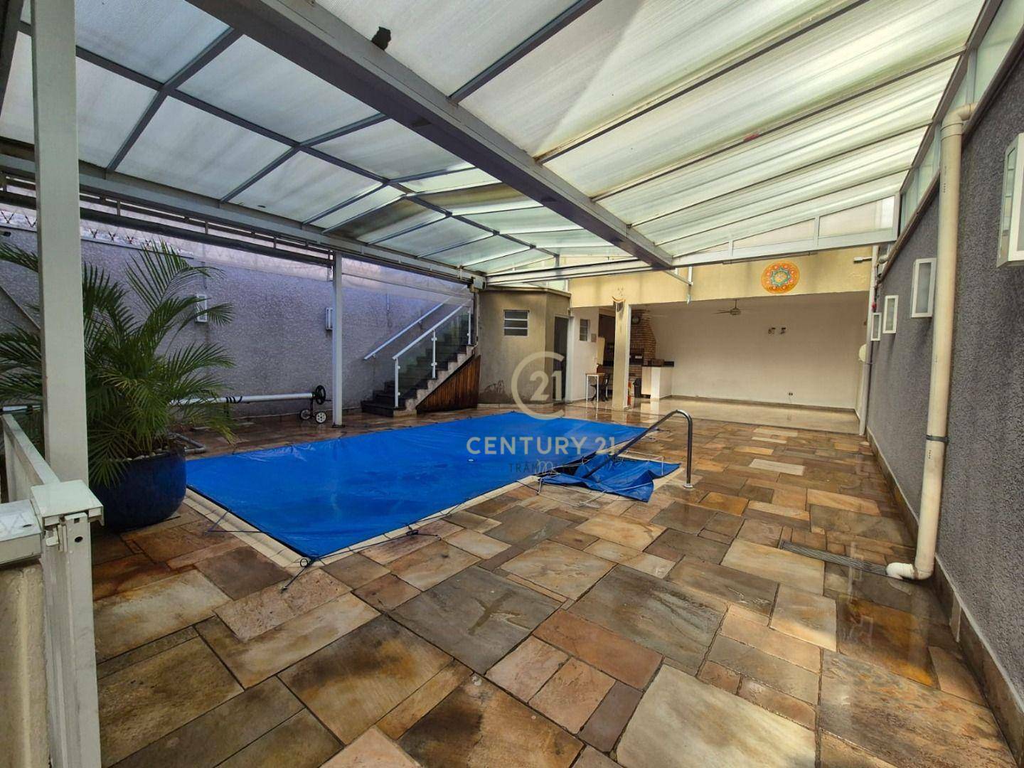 Casa à venda com 5 quartos, 310m² - Foto 3