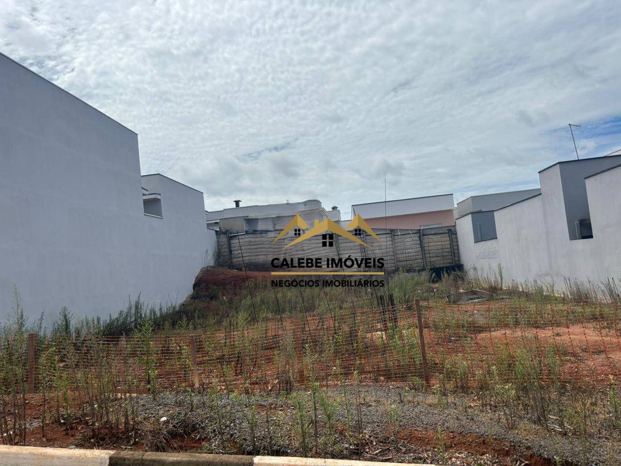 Loteamento e Condomínio, 202 m² - Foto 1