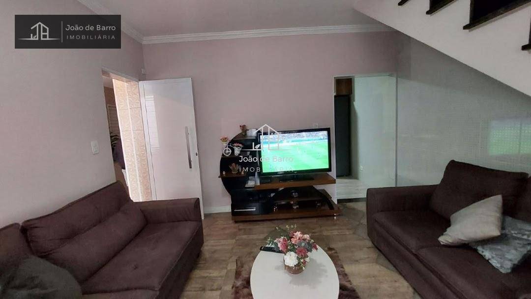 Sobrado à venda com 4 quartos, 180m² - Foto 3