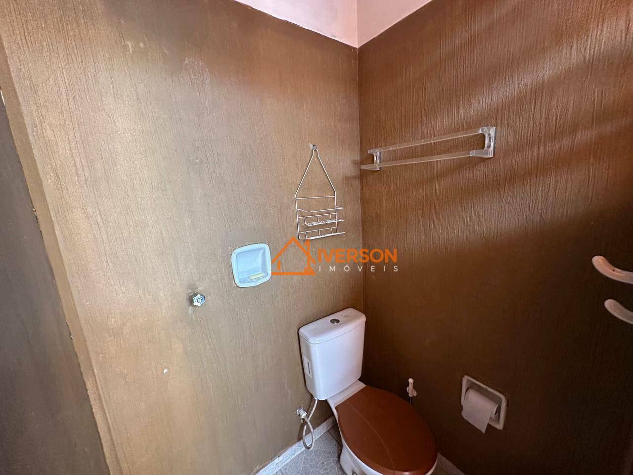 Casa à venda com 2 quartos, 94m² - Foto 15