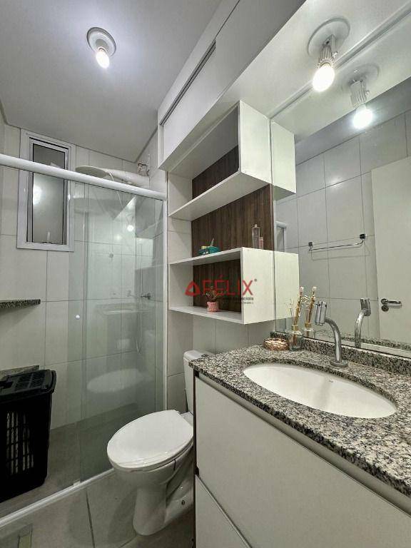 Apartamento à venda com 2 quartos, 74m² - Foto 8