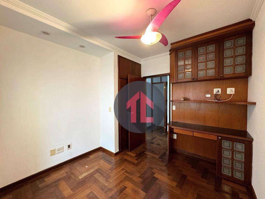Casa de Condomínio à venda e aluguel com 4 quartos, 321m² - Foto 27