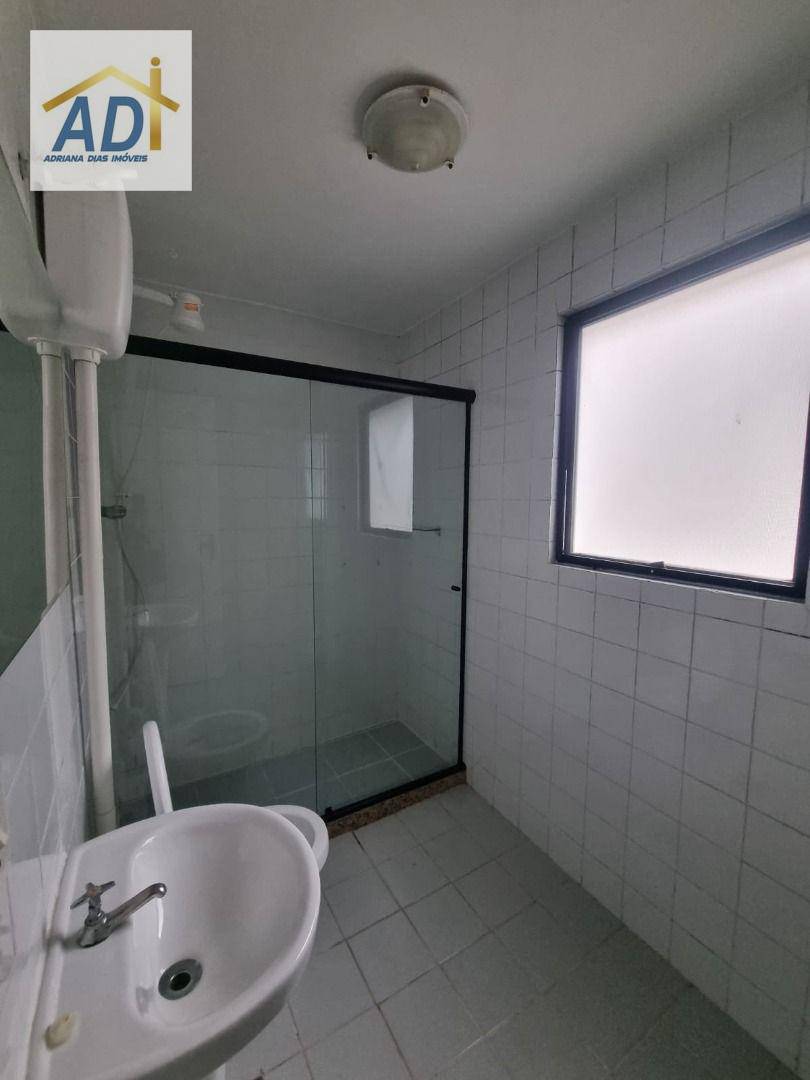 Apartamento para alugar com 1 quarto, 45m² - Foto 27