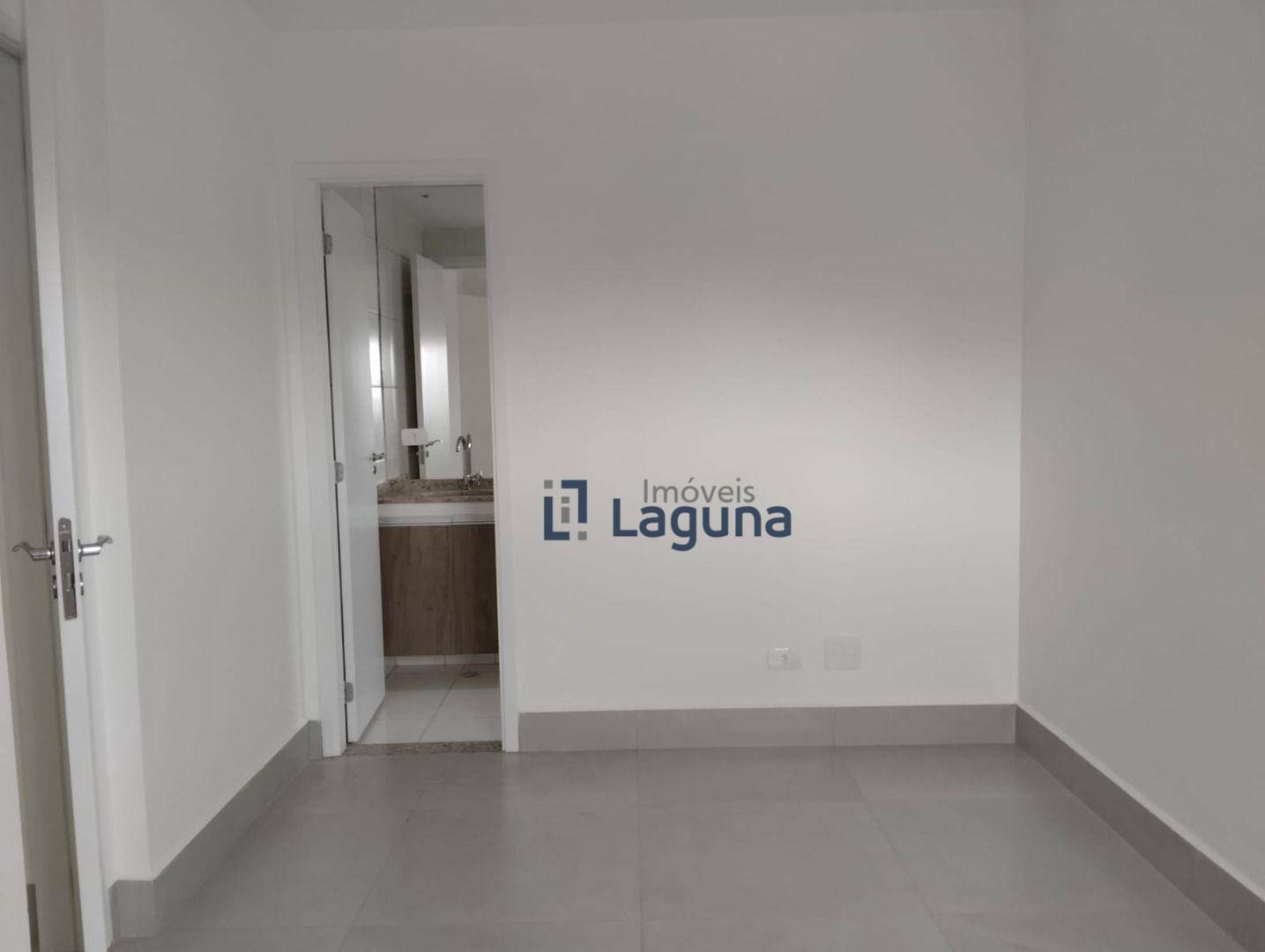 Apartamento para alugar com 2 quartos, 69m² - Foto 11