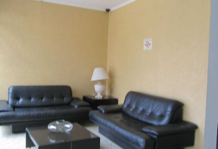 Apartamento à venda com 2 quartos, 80m² - Foto 3