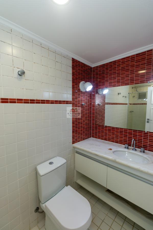 Apartamento para alugar com 2 quartos, 110m² - Foto 22