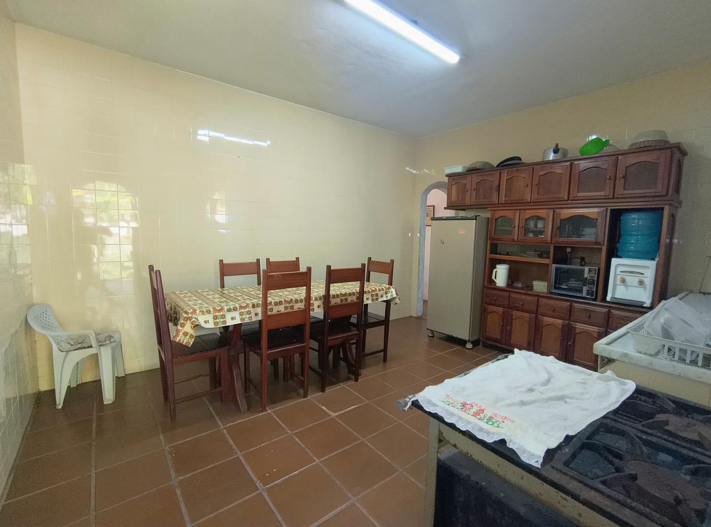 Casa à venda com 2 quartos, 600m² - Foto 13