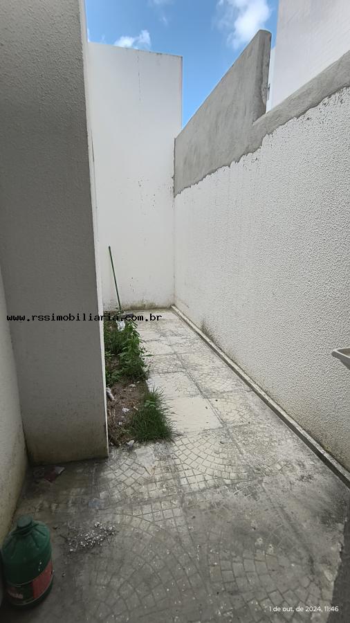 Casa à venda com 2 quartos, 56m² - Foto 4