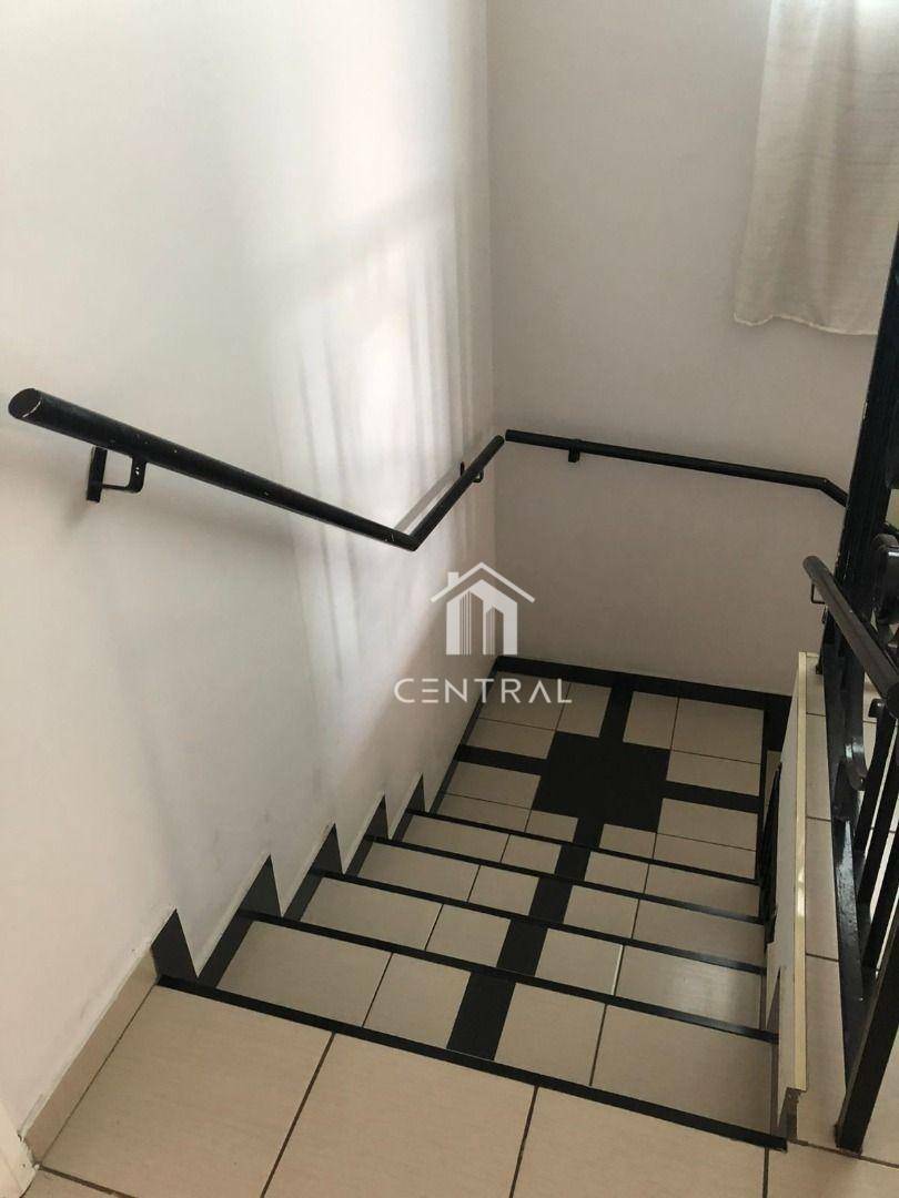 Sobrado à venda com 4 quartos, 244m² - Foto 9