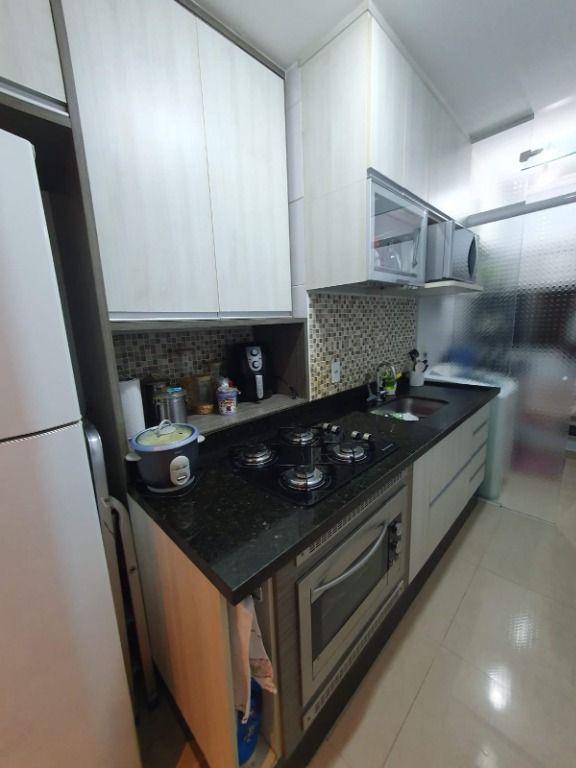 Apartamento à venda com 2 quartos, 51m² - Foto 11