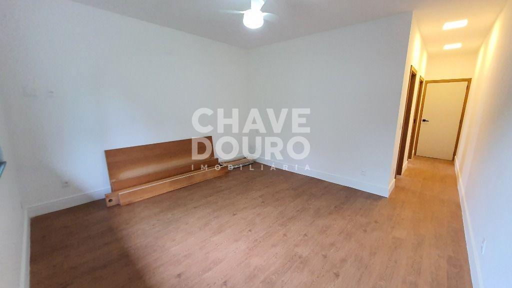 Casa à venda com 4 quartos, 851m² - Foto 19