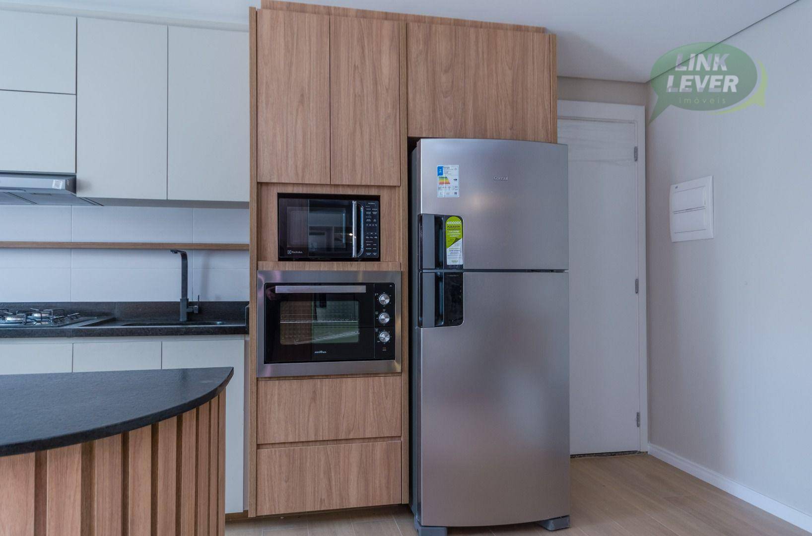 Apartamento para alugar com 2 quartos, 64m² - Foto 20