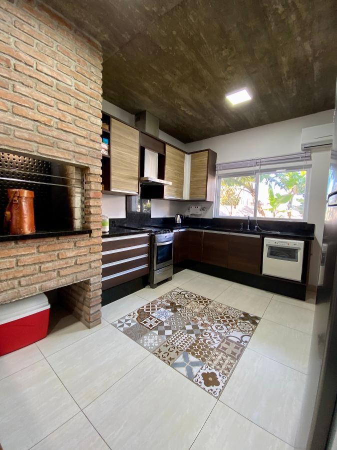 Casa de Condomínio à venda com 2 quartos, 208m² - Foto 5