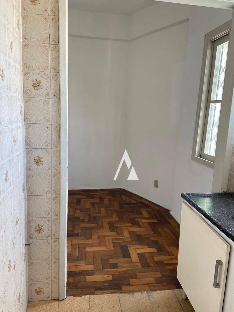 Apartamento à venda com 2 quartos, 39m² - Foto 10