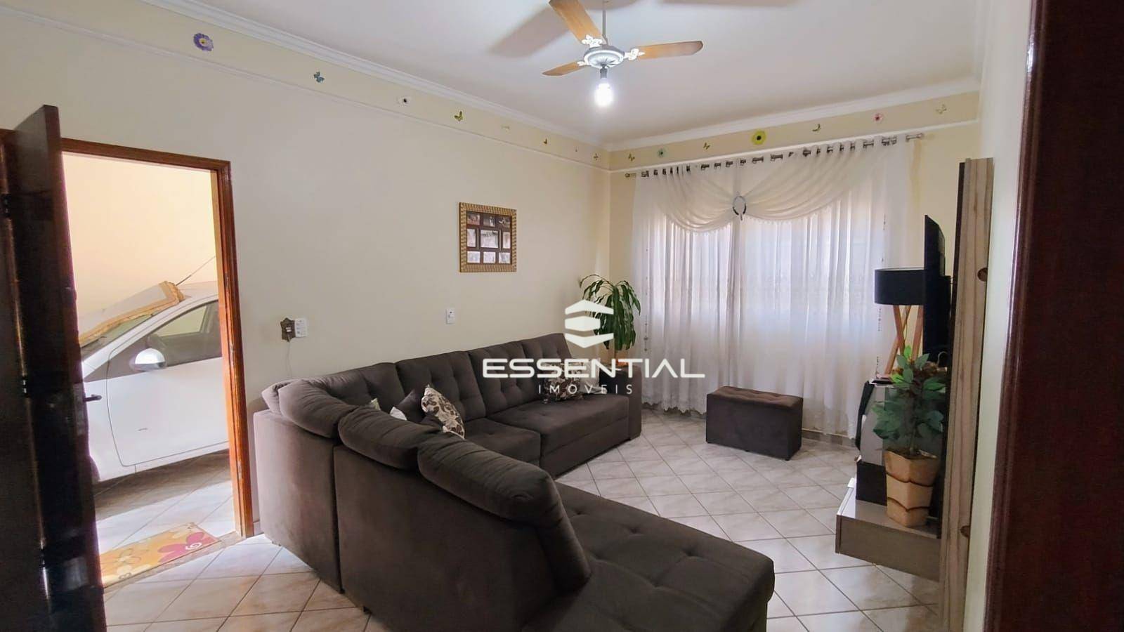 Casa à venda com 3 quartos, 147m² - Foto 2