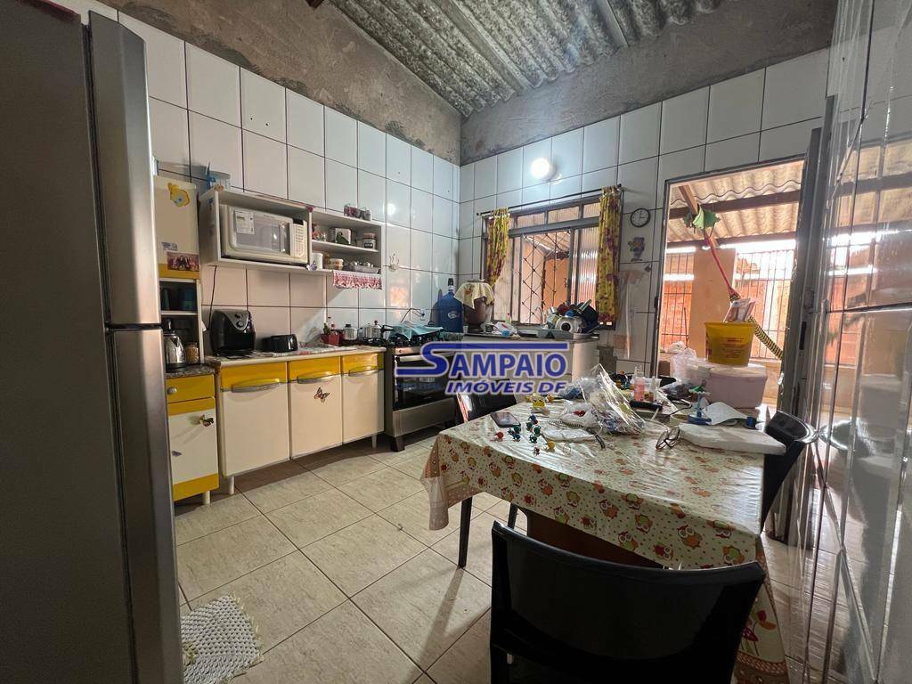 Casa à venda com 3 quartos, 248m² - Foto 18