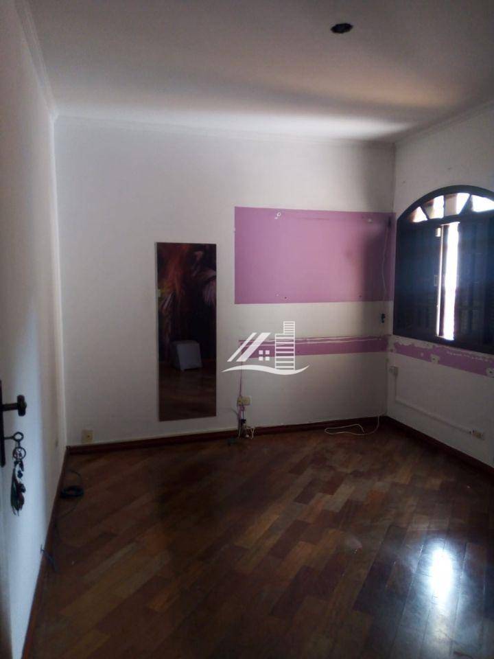 Sobrado à venda com 3 quartos, 190m² - Foto 3