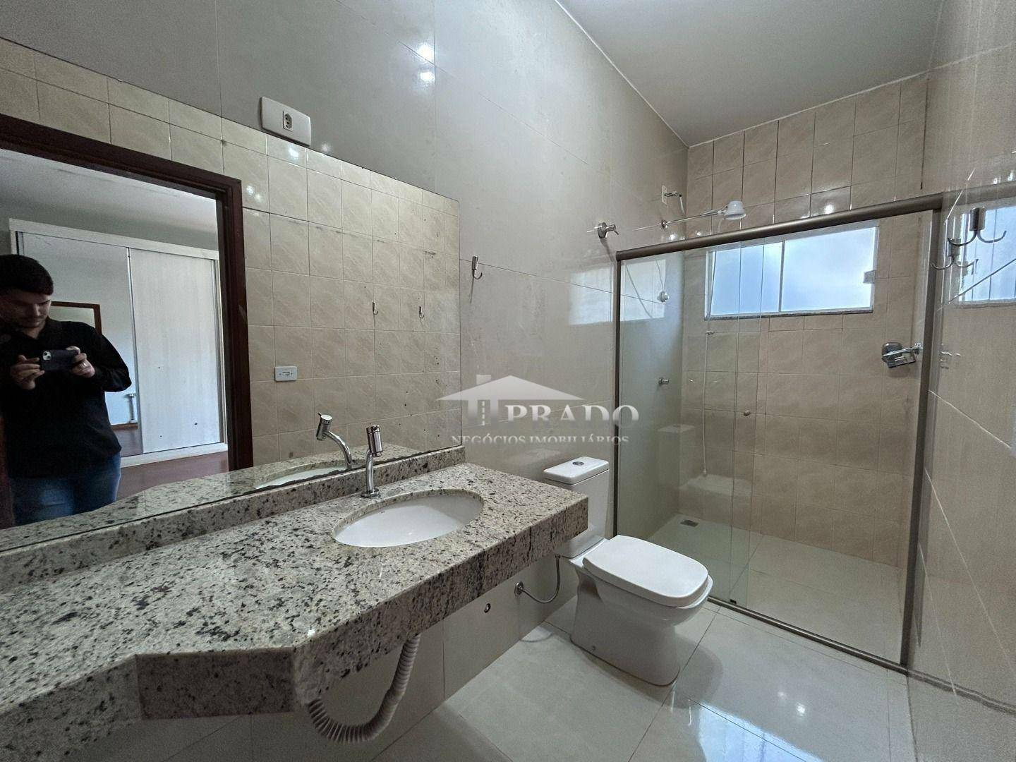 Casa à venda com 3 quartos, 220m² - Foto 24
