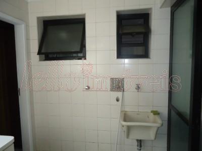 Apartamento para alugar com 3 quartos, 97m² - Foto 9