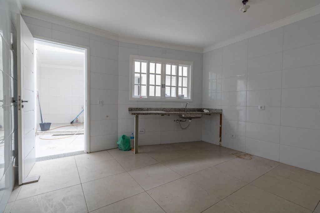 Casa à venda com 3 quartos, 141m² - Foto 6